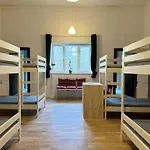 Dragon's Den * Balzan