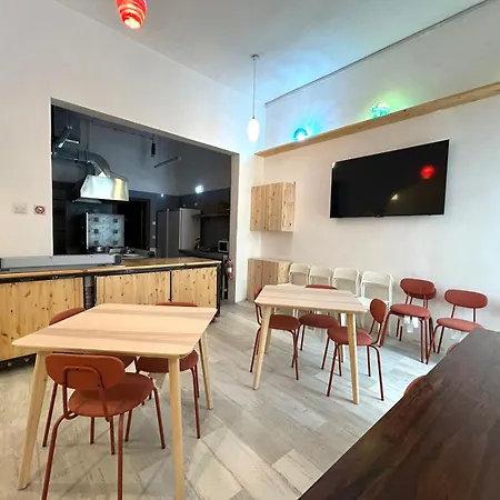 Auberge de jeunesse Dragon's Den