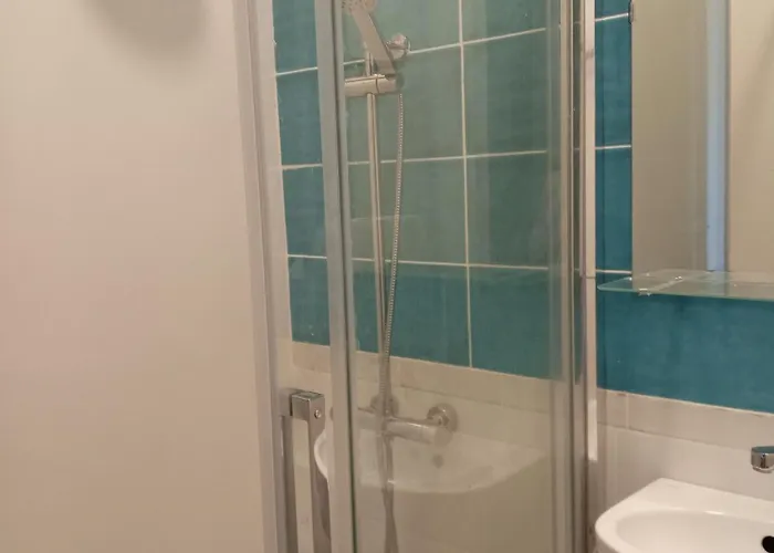 Dragon's Den Hostel Balzan